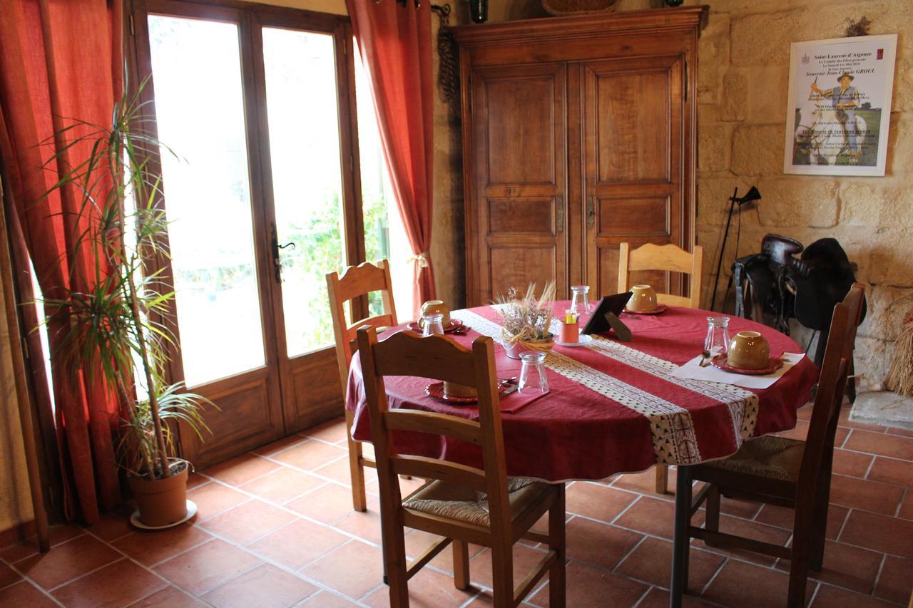 Manade Saint Louis Mas De La Paix Bed & Breakfast Vauvert Exterior photo